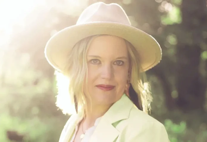 Andrea Olson releases her album “This Good”
