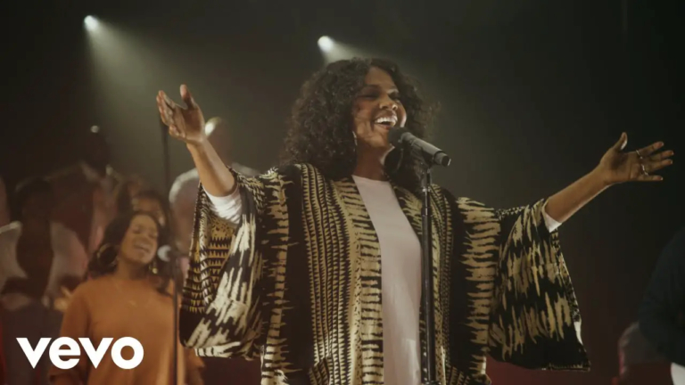 CeCe Winans - That's My King (Video, Lyrics)