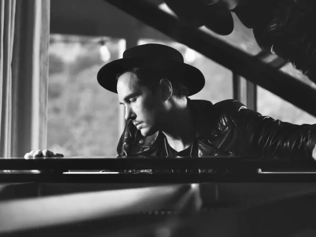 Jonas Myrin releases global anthem of hope “Mountains”
