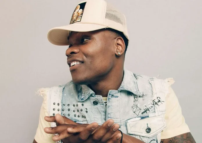 Lathan Warlick releases new single “Look Up To The Sky (Feat. Blessing Offor)”
