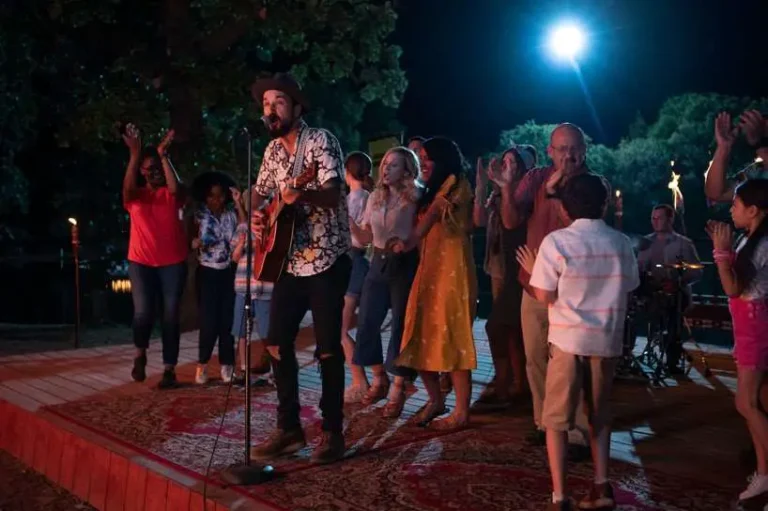 Rhett Walker Shares 'All Joy No Stress' With Latest Song