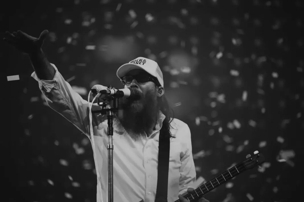 Crowder Kicks Off New Year at Sold-Out Mercedes Benz Stadium at Passion 2022 in Atlanta
