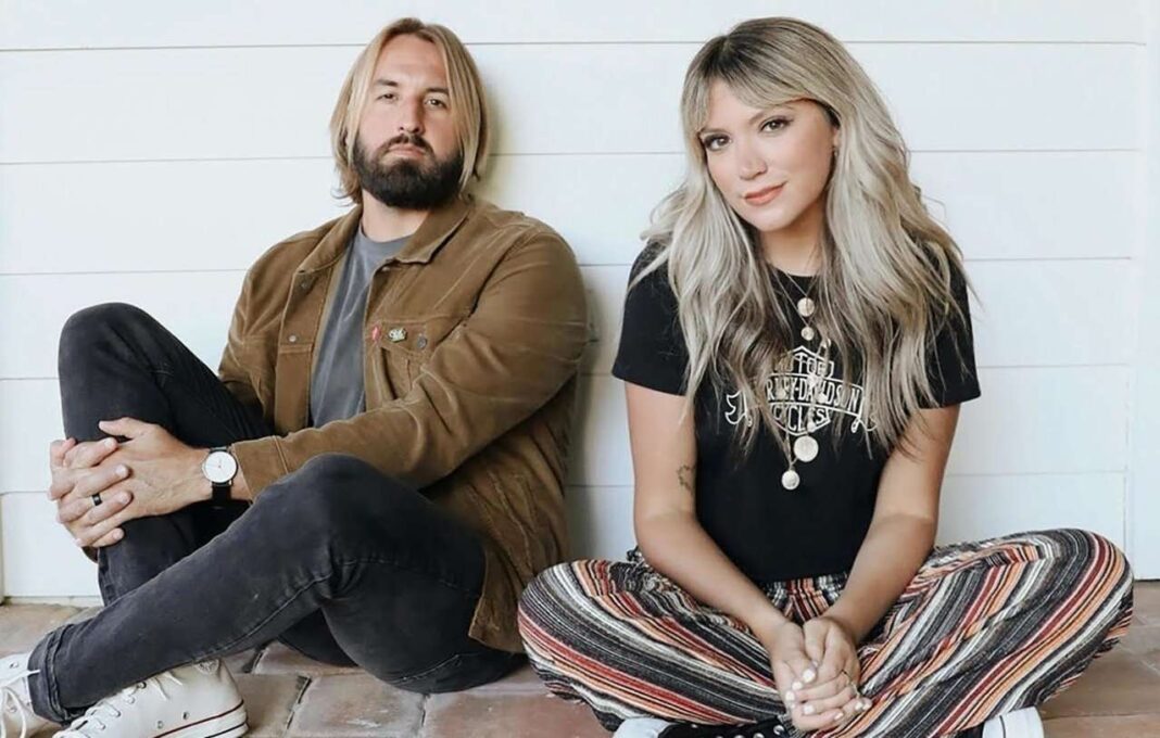 Austin and Lindsey Adamec Announce Full Worship Experience on October 25
