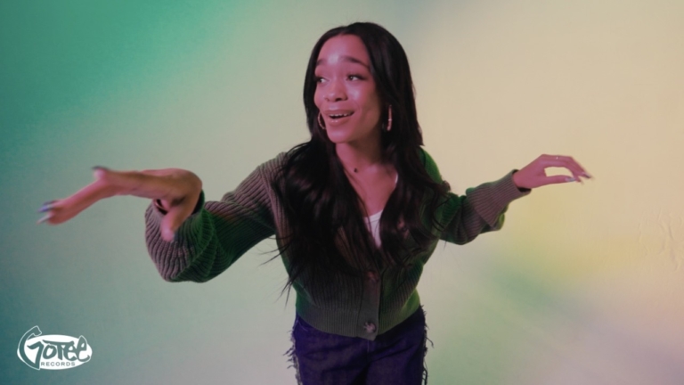 Terrian – The Air I’m Breathing In (Official Visualizer)