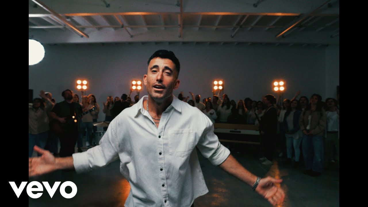 Phil Wickham - What An Awesome God (Official Music Video)