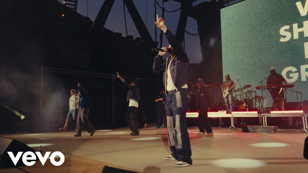 Tauren Wells, gio. – Let The Church Sing (Official Lyric Video) ft. ELEVATION RHYTHM