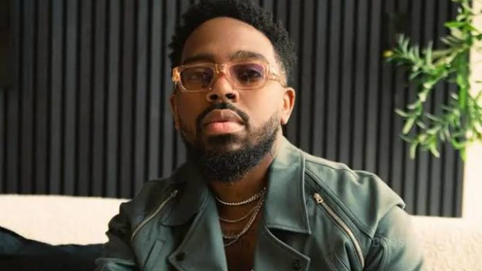 Maverick City Music - Chandler Moore attacks Jonathan Jay for royalties
