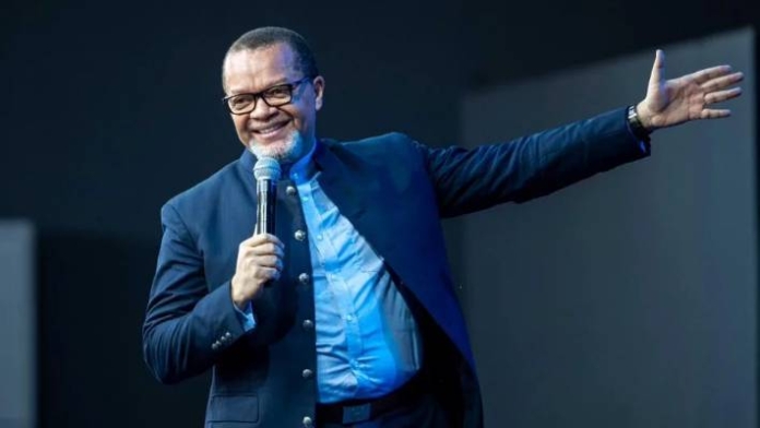 Marcello Tunasi signs agreement with Blanche Kandolo's family
